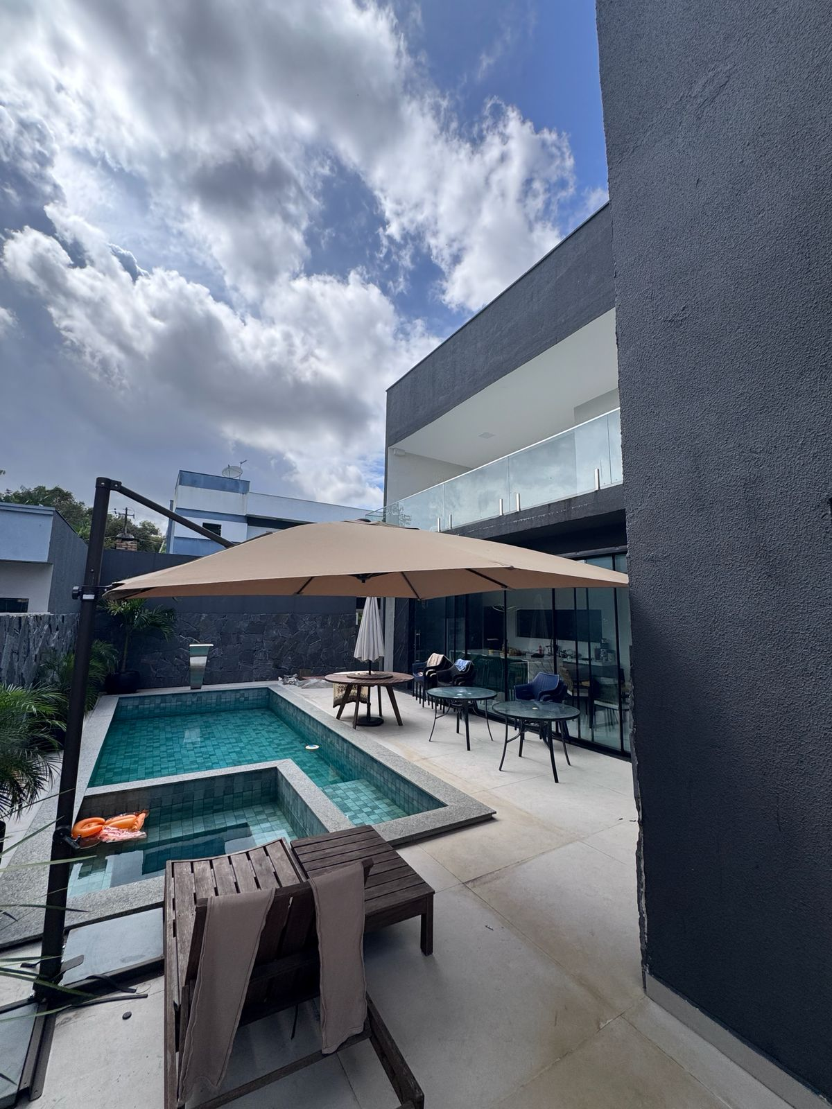 Casa no Greenville 2: piscina e área externa