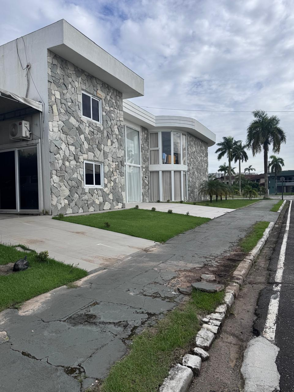 Casa no Greenville 2: fachada lateral
